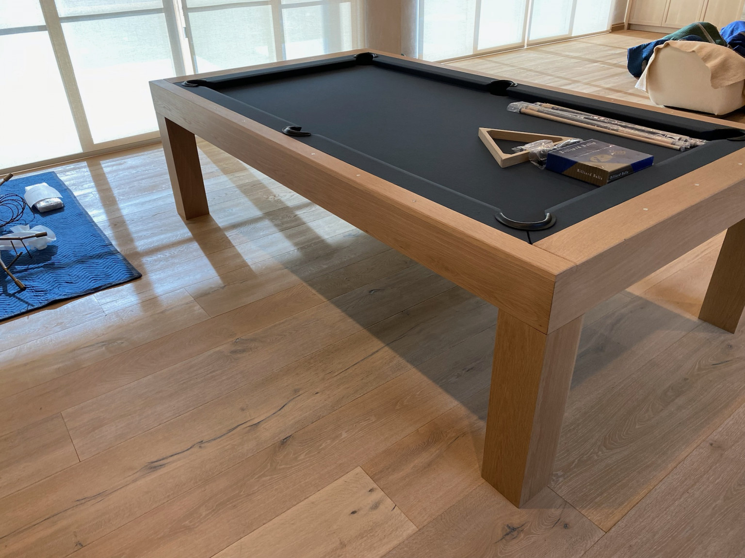MODEL MODERN RIFT WHITE OAK POOL TABLES III